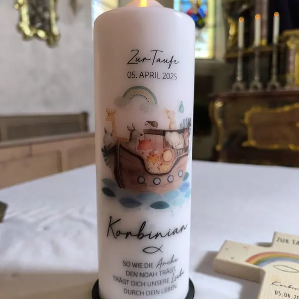 Kundenfoto Taufkerze Arche Noah Yannik 3